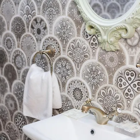 Apartment Vip On Duhnovicha Street .free Parking.