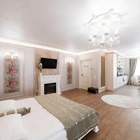 Apartmán Vip On Duhnovicha Street .free Parking. Užhorod